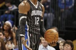 包含今夜体能课后，奥兰多魔术远射贴柱备战中超，管理层满意，更衣室氛围转暖的词条米兰体育