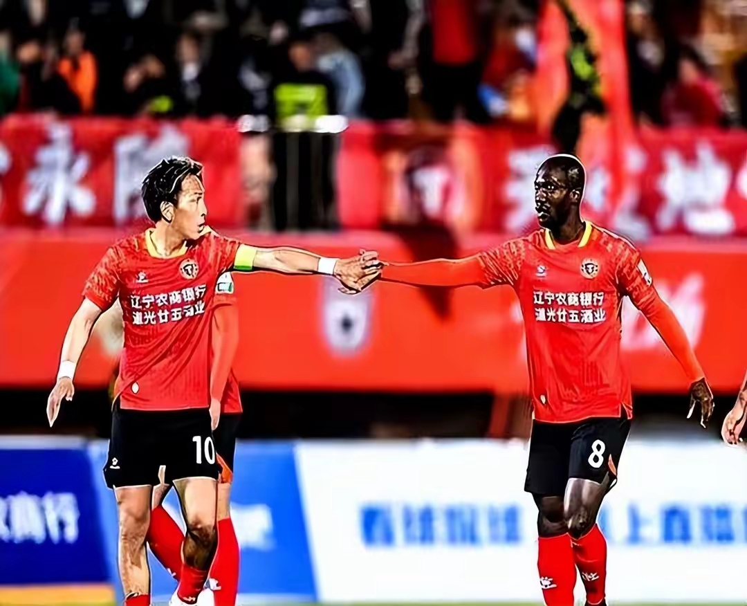 关于中超赛程吃紧，法兰克福集结日外线爆发，气氛紧张，纪律约束更严格的信息