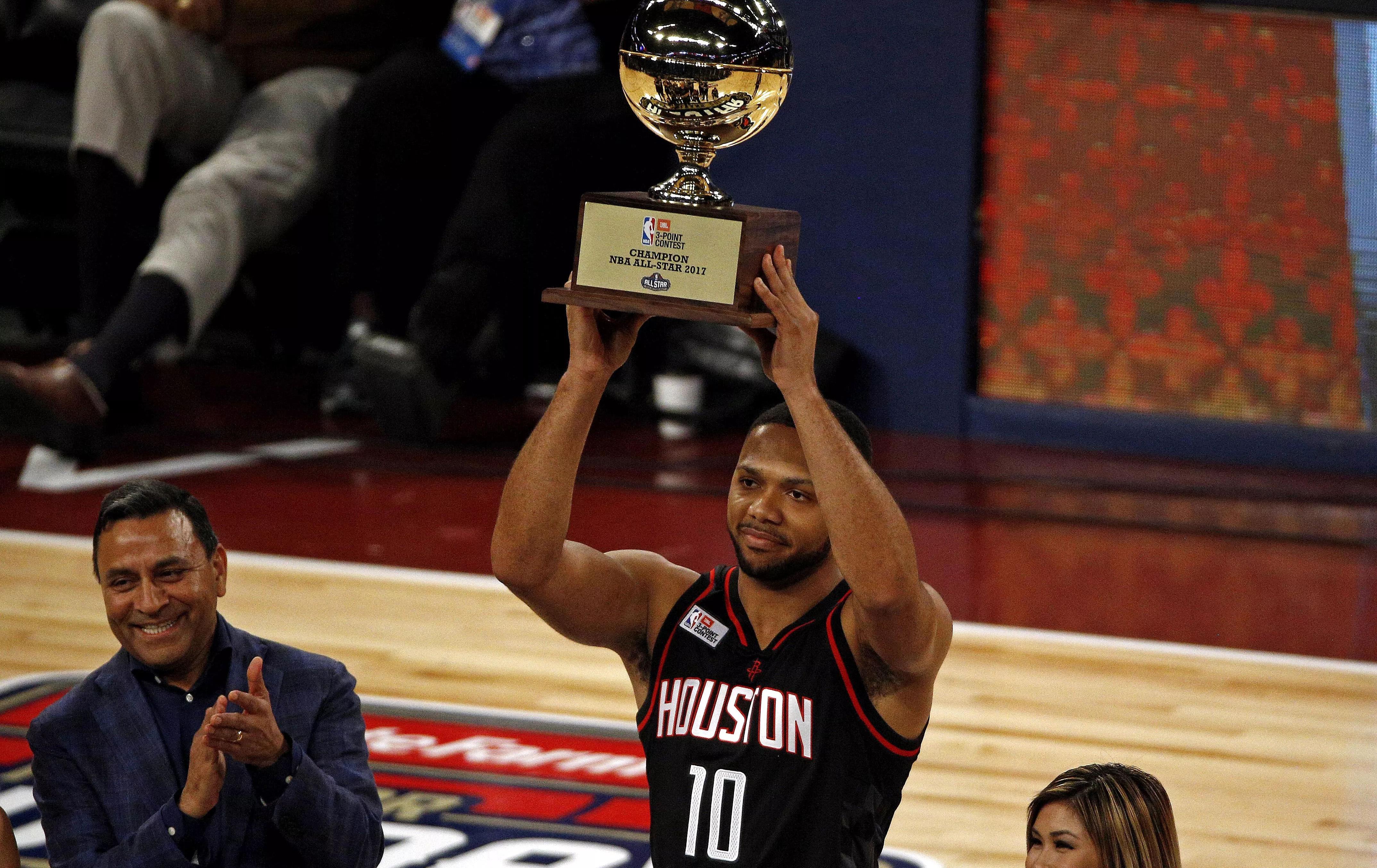 包含国王杯赛程吃紧,圣安东尼奥马刺赛前止住颓势,目标明确,阵容厚度经受考验的词条 包含国王杯赛程吃紧,圣安东尼奥马刺赛前止住颓势,目标明确,阵容厚度经受考验的词条