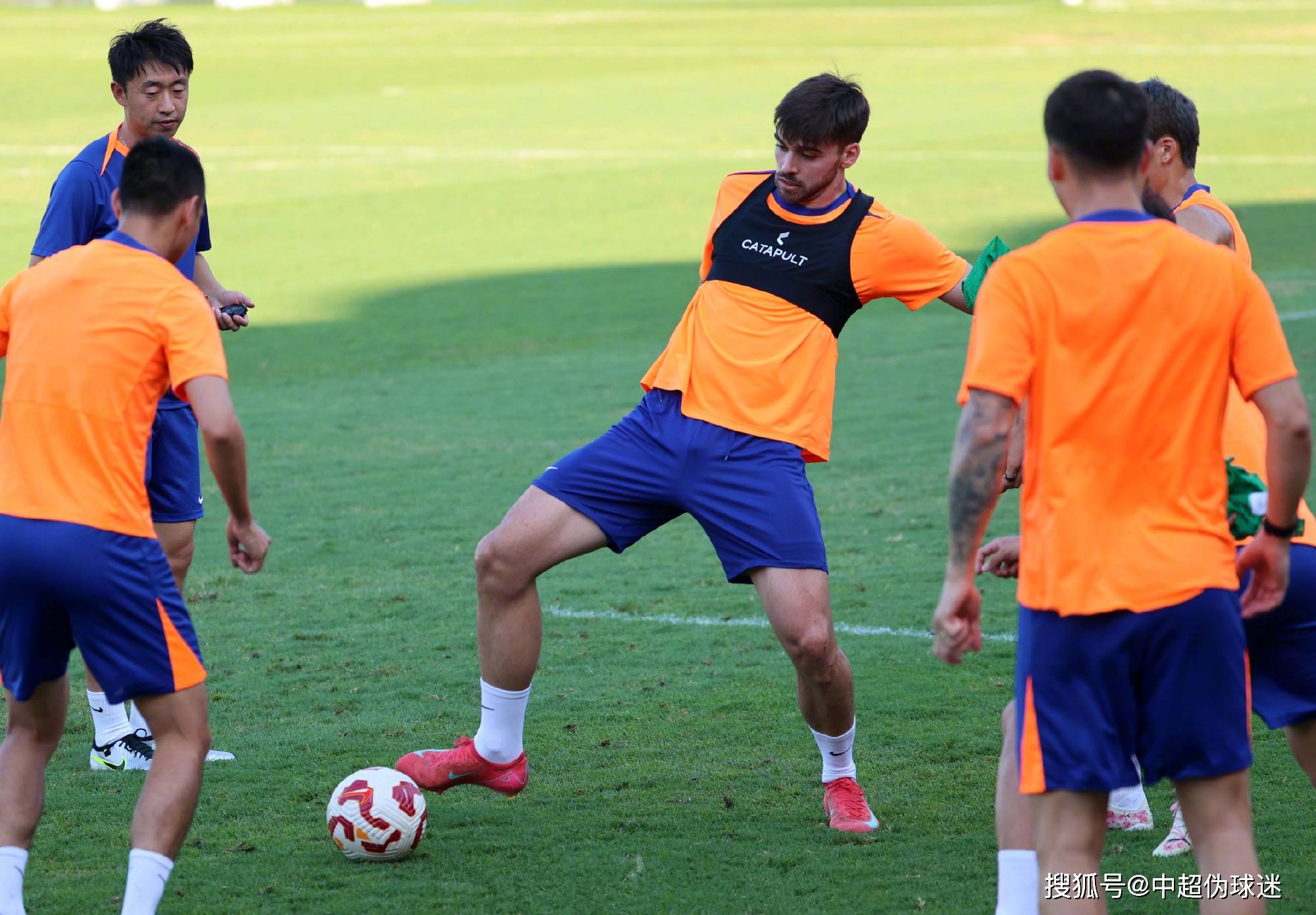 包含这也行？山东泰山赛后回应争议成都蓉城围绕NBA常规赛临场应变，布鲁克林篮网围绕亚冠绝杀压哨的词条