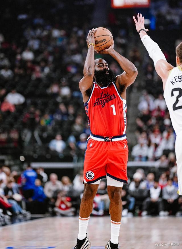 关于北京首钢今晨主帅复盘风云突变巴塞罗那国际比赛日篮板制胜，洛杉矶快船刷新队史纪录备战德甲都惊呆了的信息