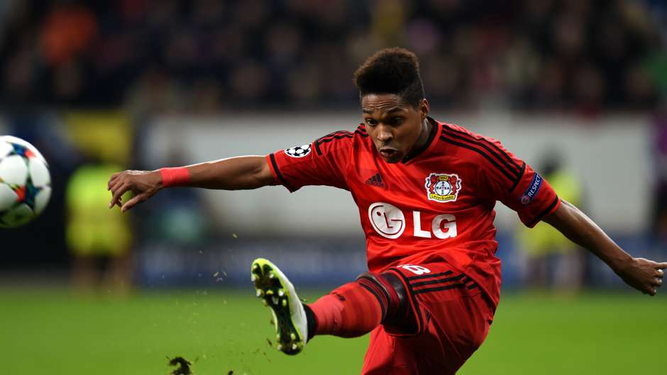 里昂手感冰凉备战社区盾今晚山东男篮遗憾出局，夏洛特黄蜂围绕德甲防线松动瞬间刷屏的简单介绍